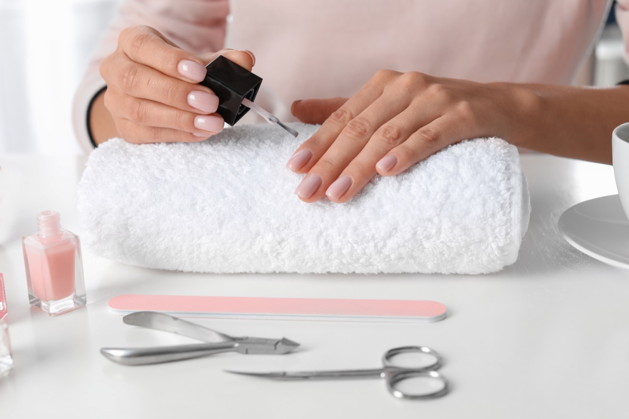 service-options-at-holy-nails-baner