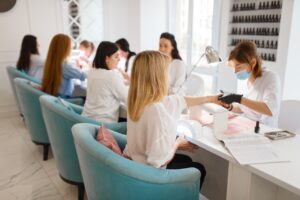 Manicure Pune