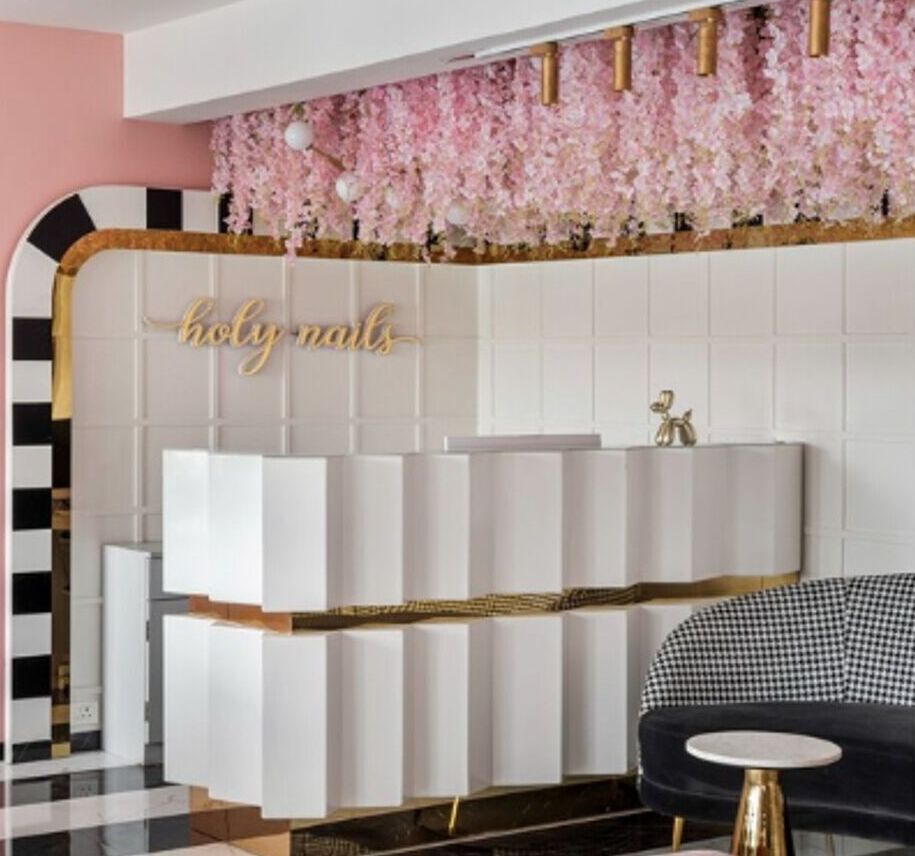 Holy Nails bridal nail studio Pune